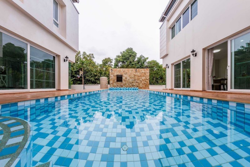 Photo Boat Lagoon Park Residence Phuket Villa familiale avec piscine à vendre