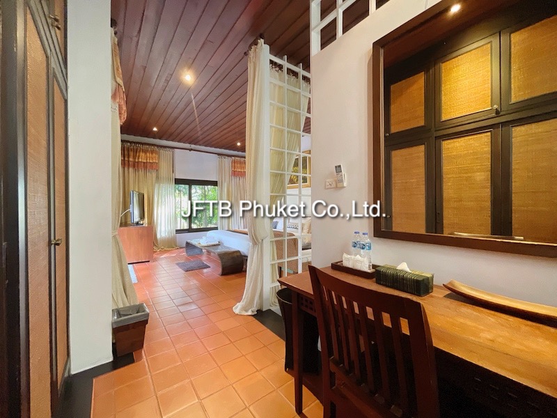 Photo Villa de style Lanna avec piscine privée à VENDRE à Rawai, Phuket.