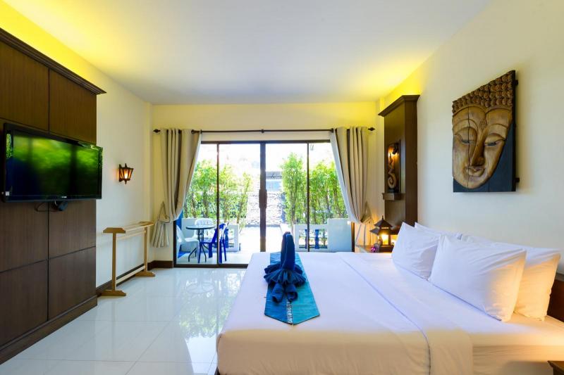 Photo Hôtel avec piscine rentable à louer à Kata Beach Phuket