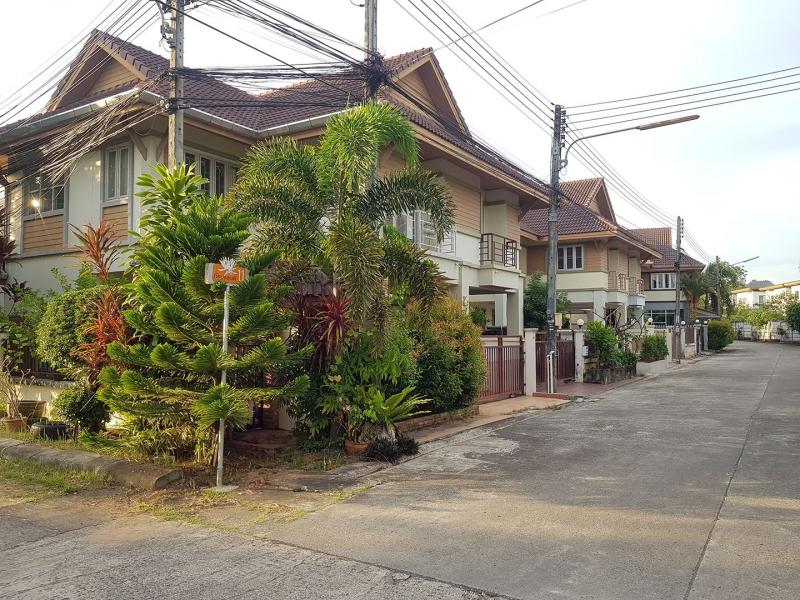Photo Maison rénovée de 2 chambres à louer à Rasada, Phuket
