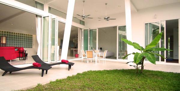 Photo Spacious 3 bedroom home with private pool in Paklok,Phuket