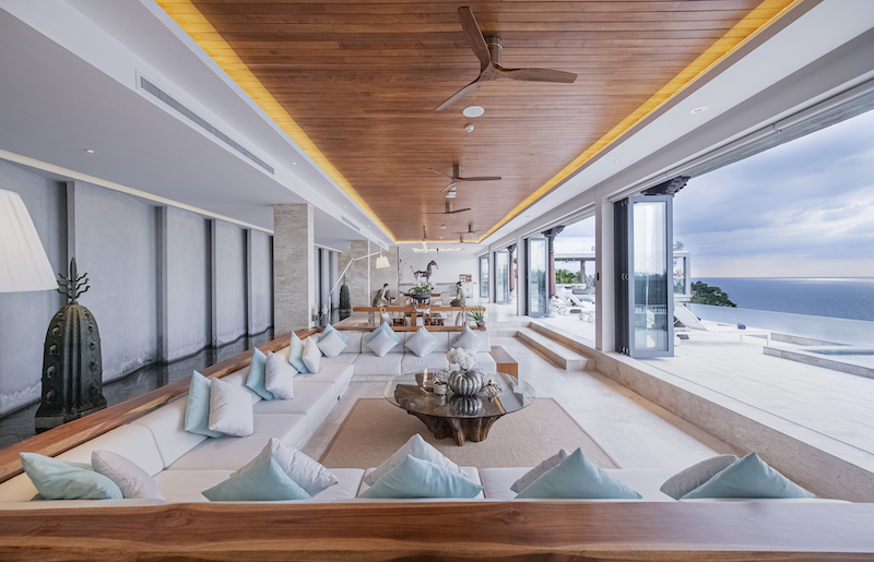 在苏林海滩​​出售令人惊叹的 11 间卧室，享有令人惊叹的全景海景