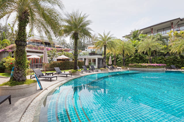 Photo Потрясающие апартаменты с 2 спальнями и видом на бассейн всего в 200 метрах от пляжа Най Тон
