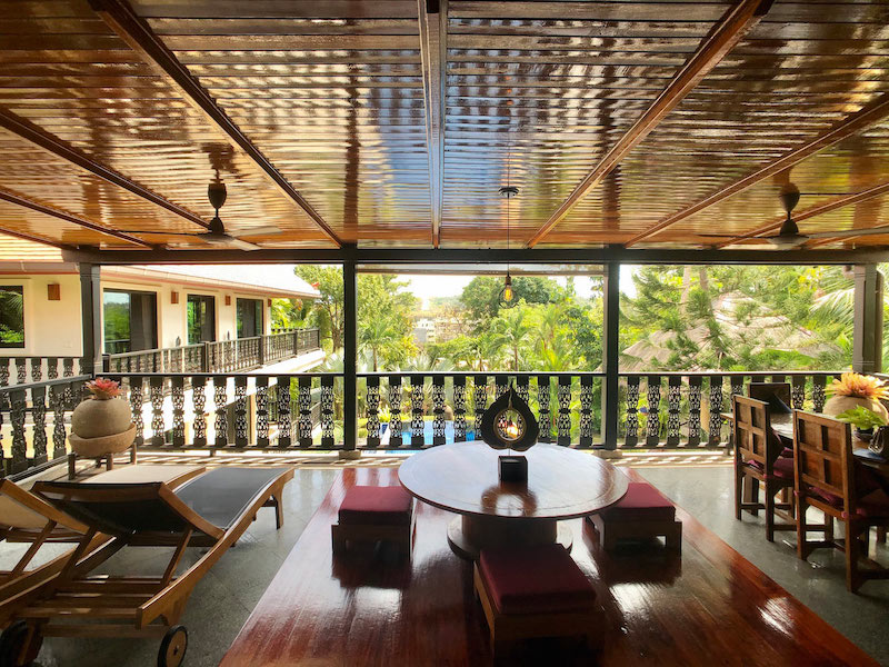Photo Villa de luxe de 4 chambres avec piscine à vendre à Nai Harn Baan Bua