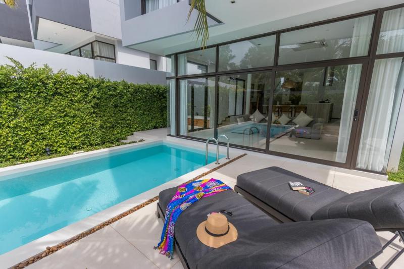 照片 泰国-普吉岛-拉威出售的豪华泳池别墅