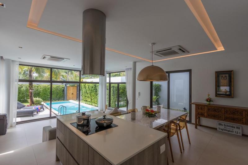 照片 泰国-普吉岛-拉威出售的豪华泳池别墅