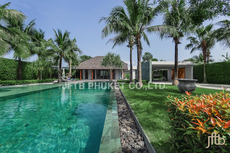 Photo Top Luxury Anchan Villa For Sale - Phuket west coast
