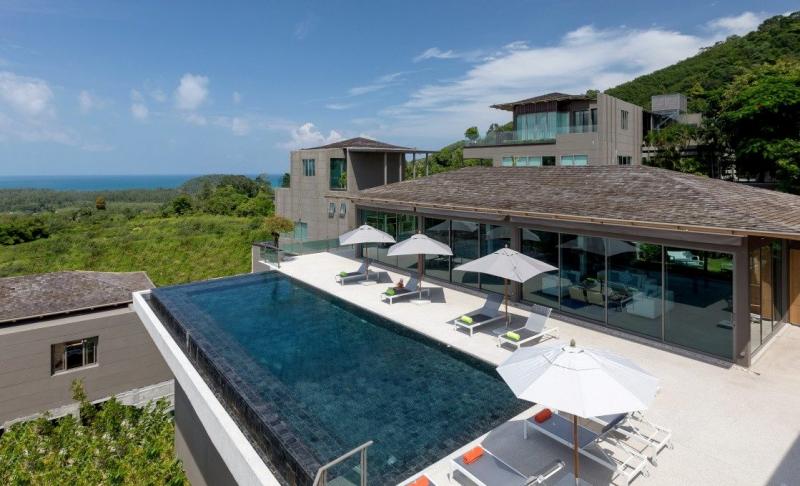 Photo Tropical Castle rental -18 Bedroom Deluxe Sea View Villa for Rent in Layan, Phuket