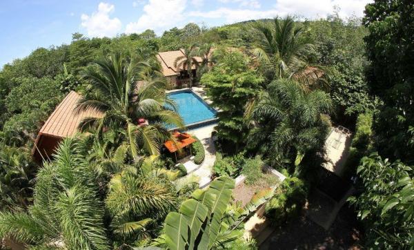 Photo Tropical villa for sale in Thalang, Phuket