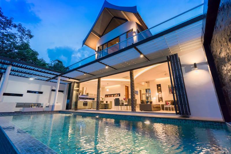 Photo Twin-Villas Artistic Style for sale in Cherngtalay with 10 Bedrooms and Football Pitch 
