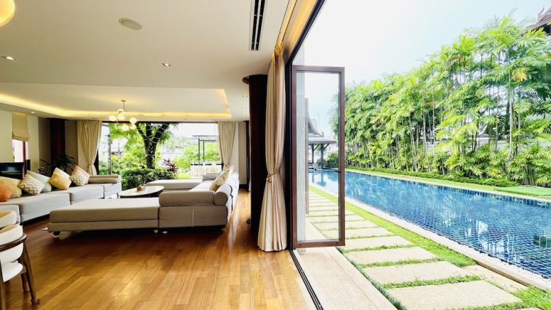 Photo Ultra Luxury Villa with Private Yacht Berth at Royal Phuket Marina