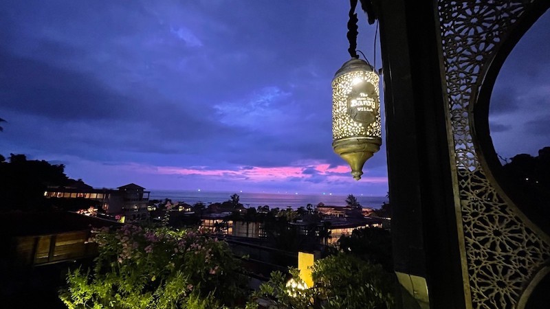 Фото Уникальная 5-комнатная квартира с видом на океан на продажу в Кароне