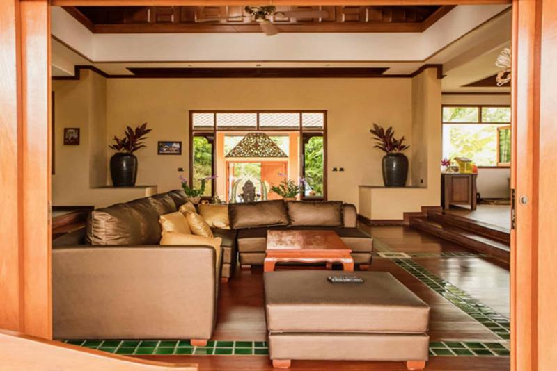 Photo Vichuda Hills Luxury Thai-Style Villa for sale in Layan Beach, Phuket